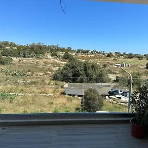 One100 Apartament Marsaxlokk